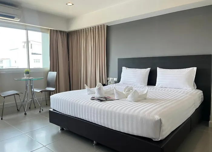 14 Living Hotel