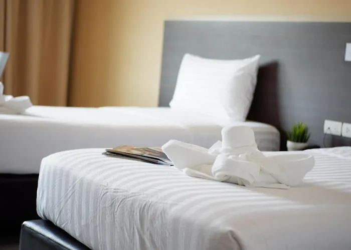 Hotel 14 Living 3*