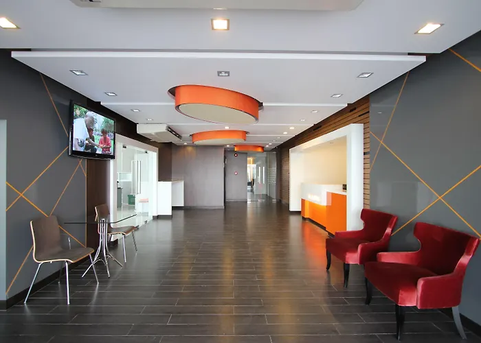 14 Living Hotel